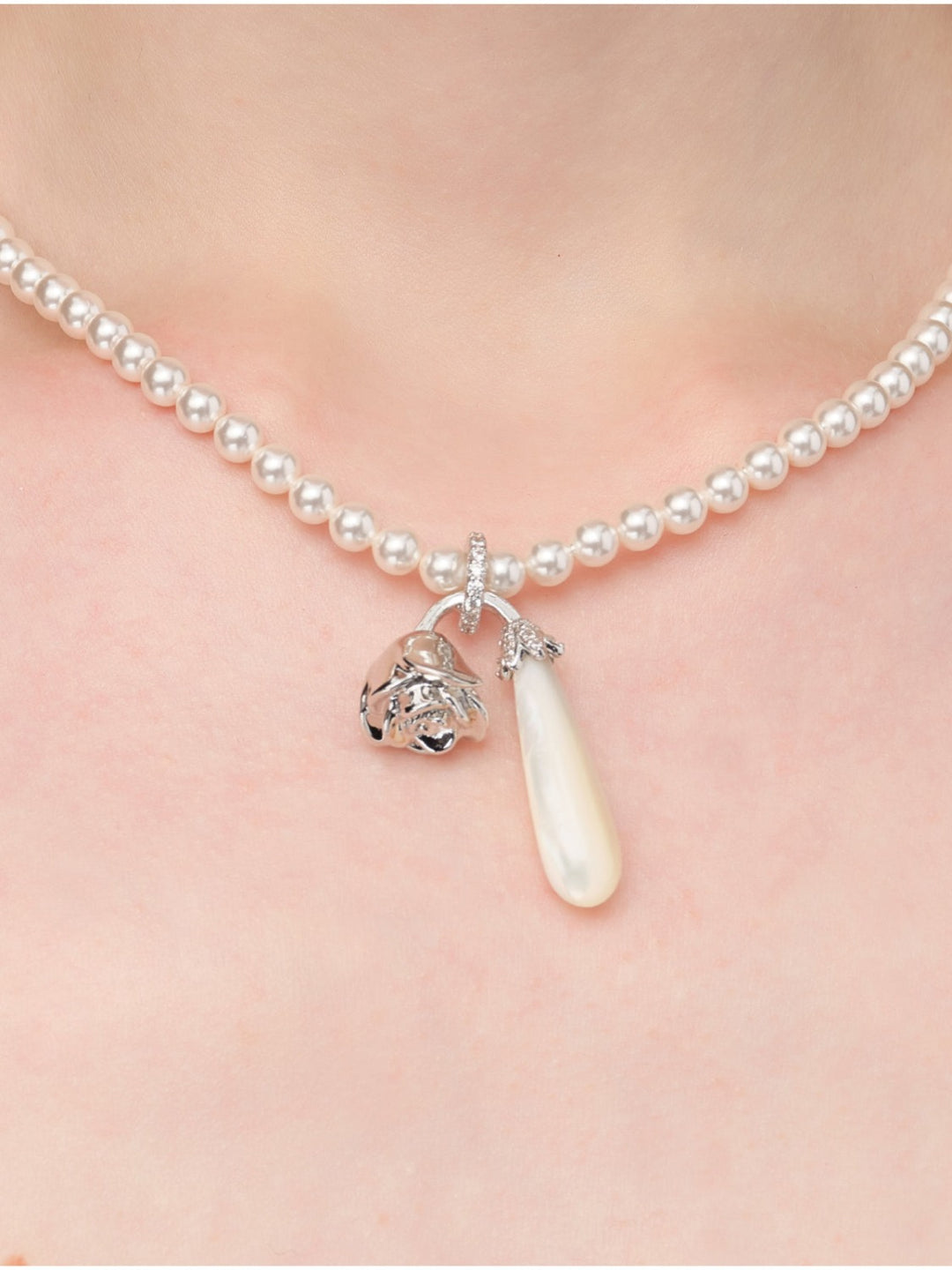 YVMIN x SHUSHUTONG Sleeping Rose Pearl Necklace - Chop Suey Club – CHOP  SUEY CLUB